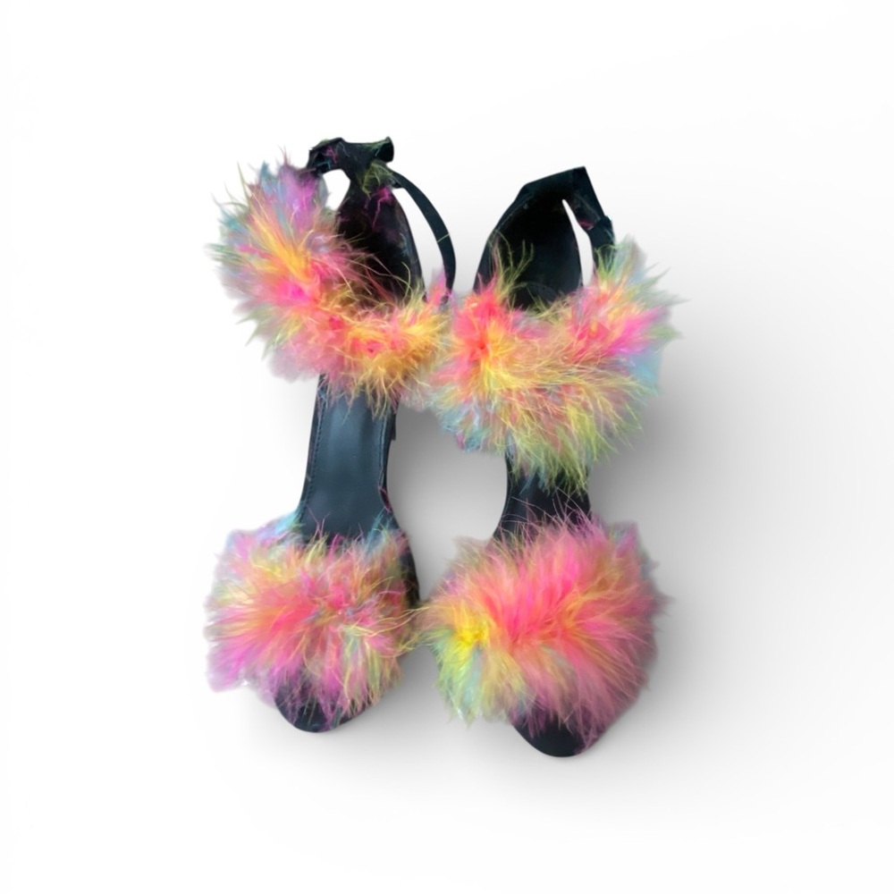 REAL FEATHER heels